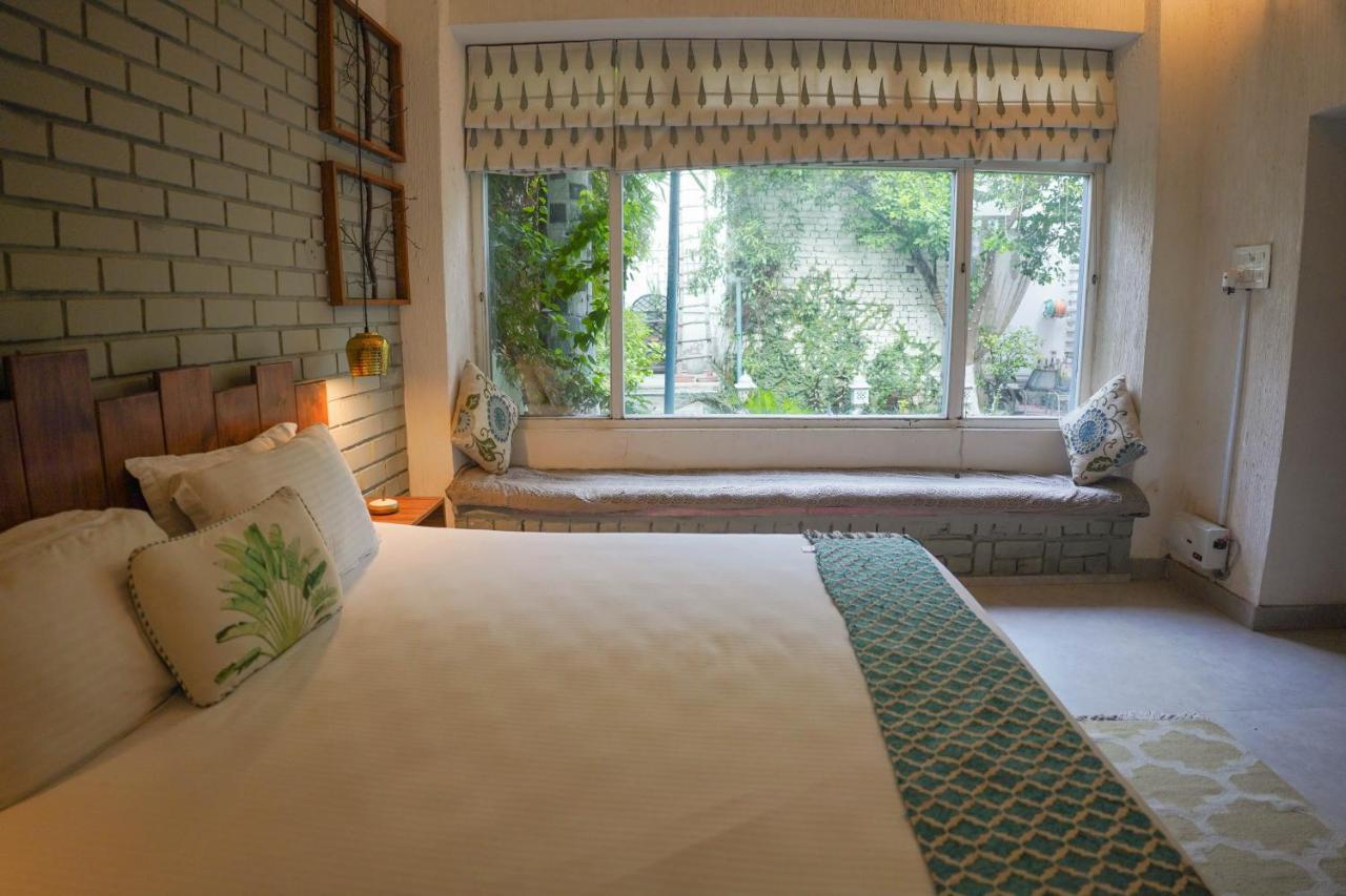 The Bougainvillea Bed & Breakfast Amritsar Bagian luar foto