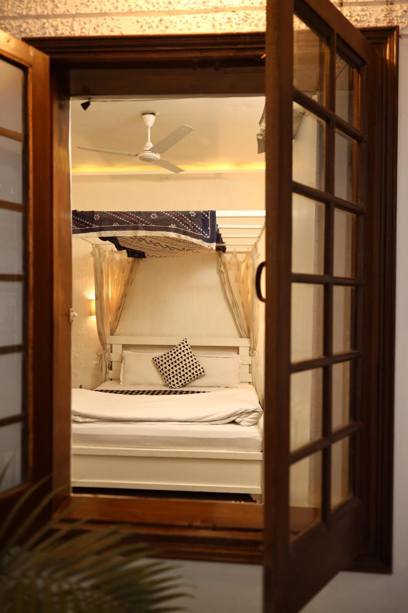 The Bougainvillea Bed & Breakfast Amritsar Bagian luar foto
