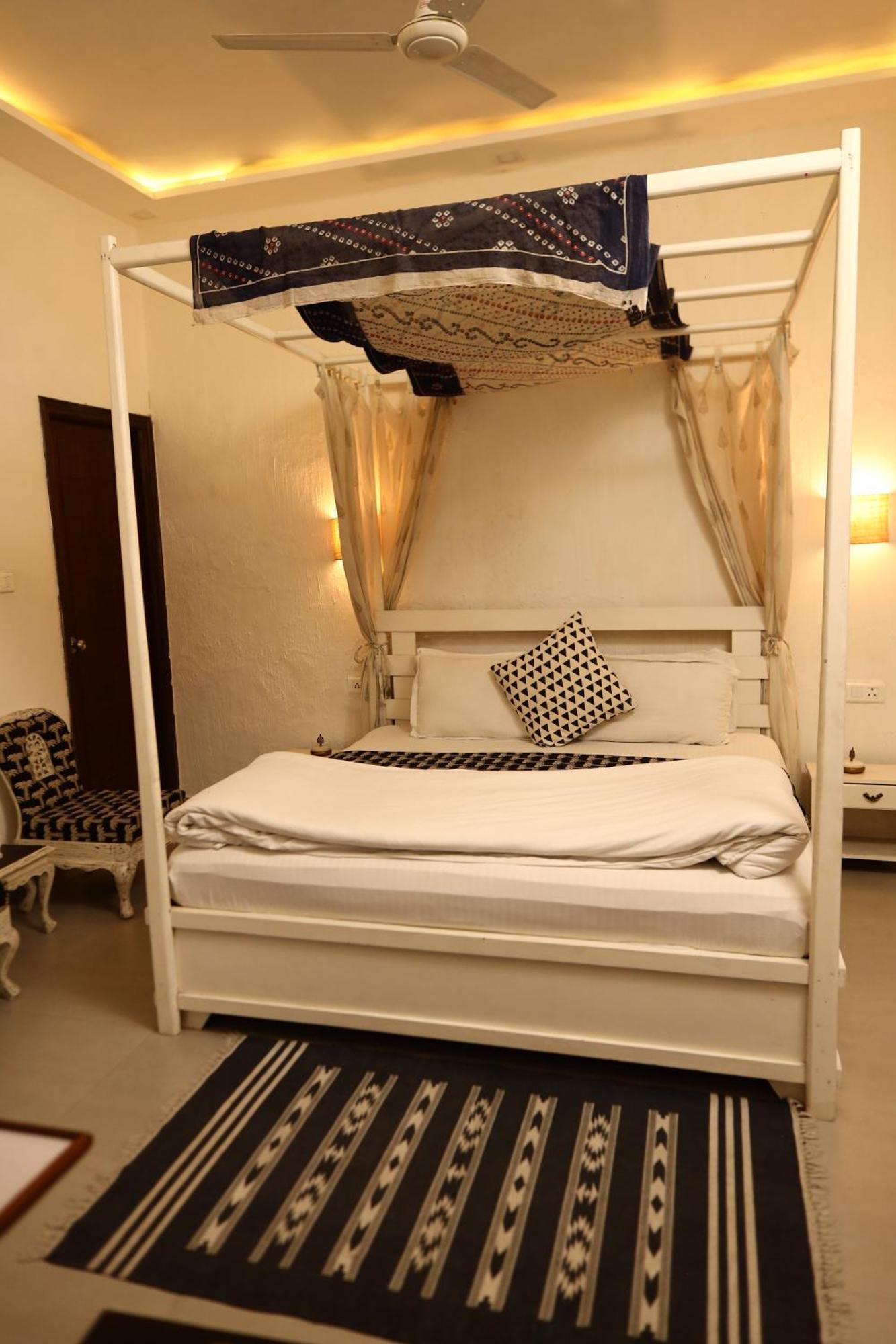 The Bougainvillea Bed & Breakfast Amritsar Bagian luar foto