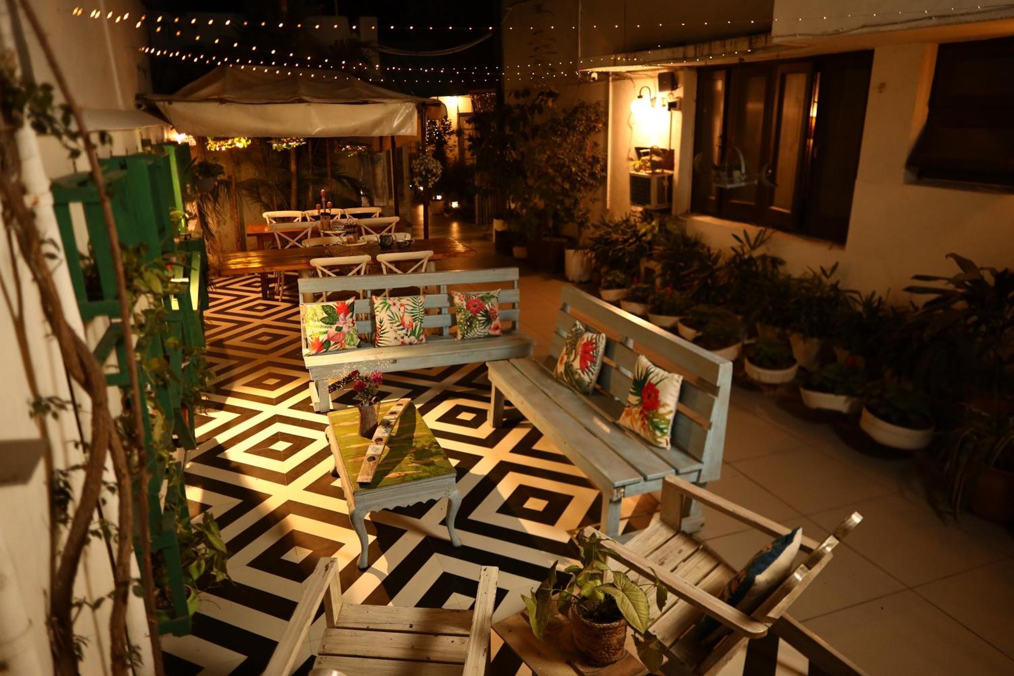 The Bougainvillea Bed & Breakfast Amritsar Bagian luar foto