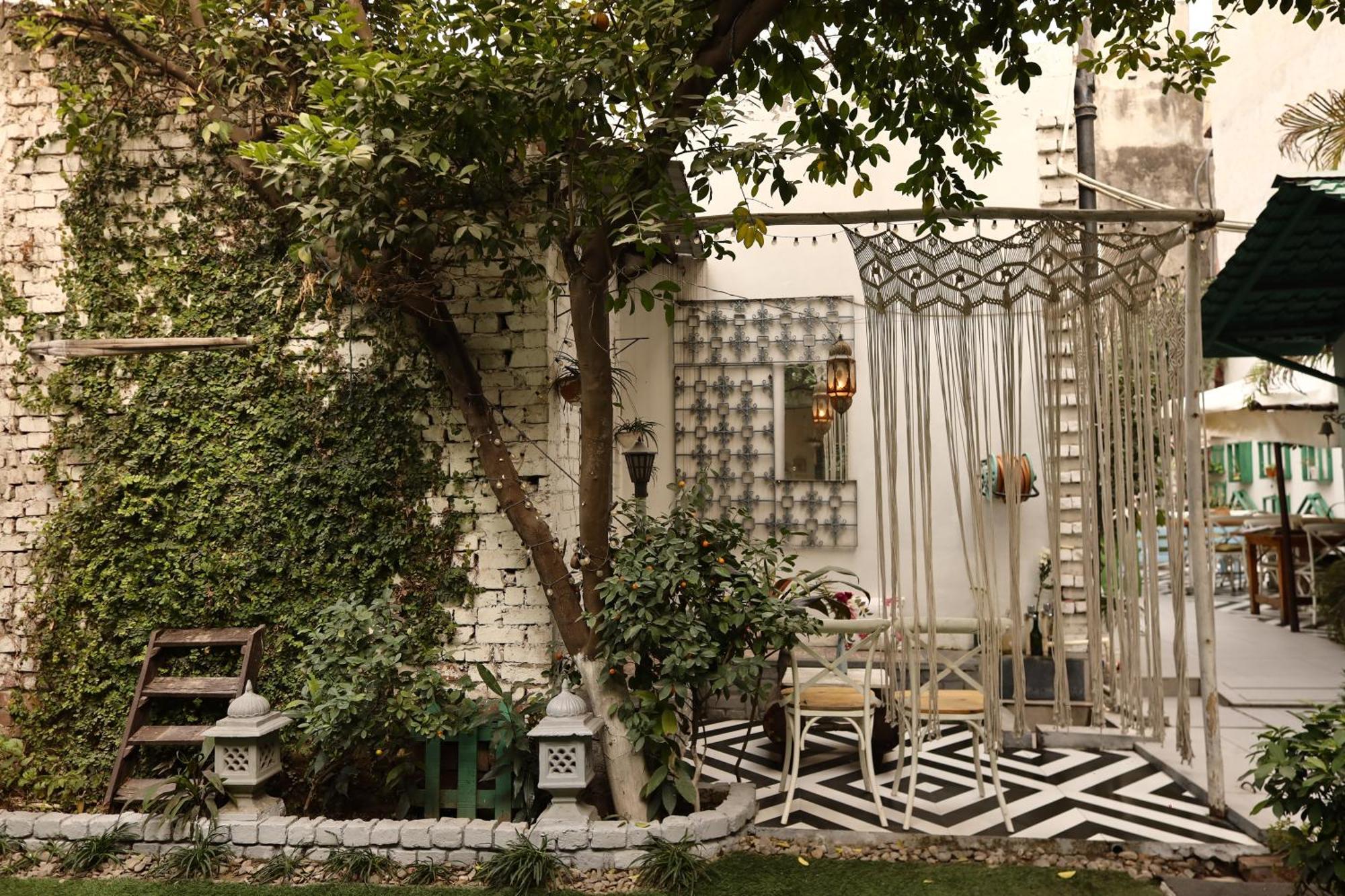 The Bougainvillea Bed & Breakfast Amritsar Bagian luar foto